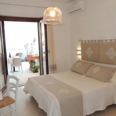 Bed and Breakfast La Terrazza Oristano Exterior foto