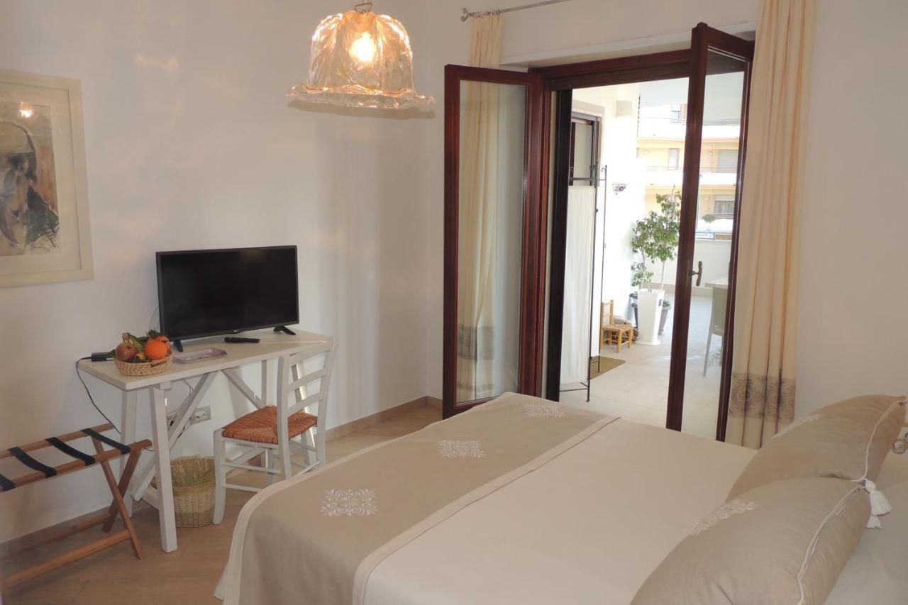 Bed and Breakfast La Terrazza Oristano Exterior foto